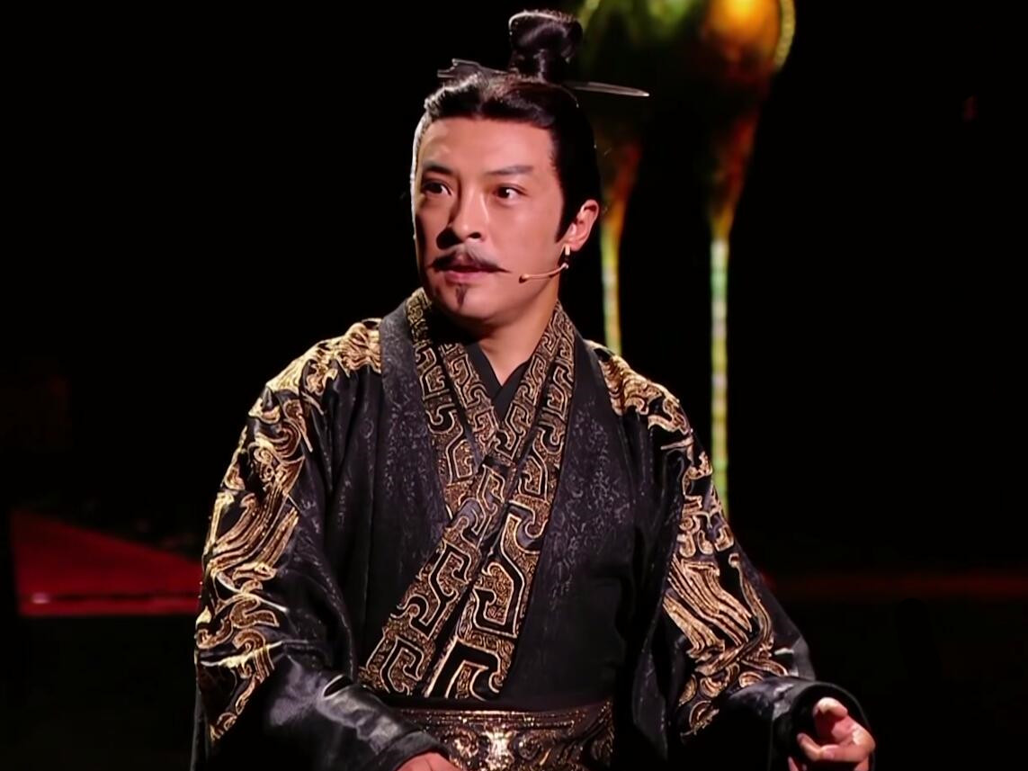 富大龙演秦始皇嬴政自带帝王之气比看四十集大秦赋还过瘾