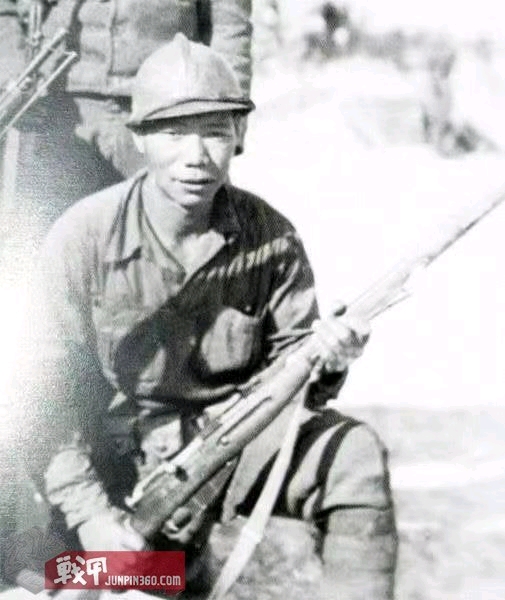 关于国际纵队里的日本人,杰克白井(来自维基百科)