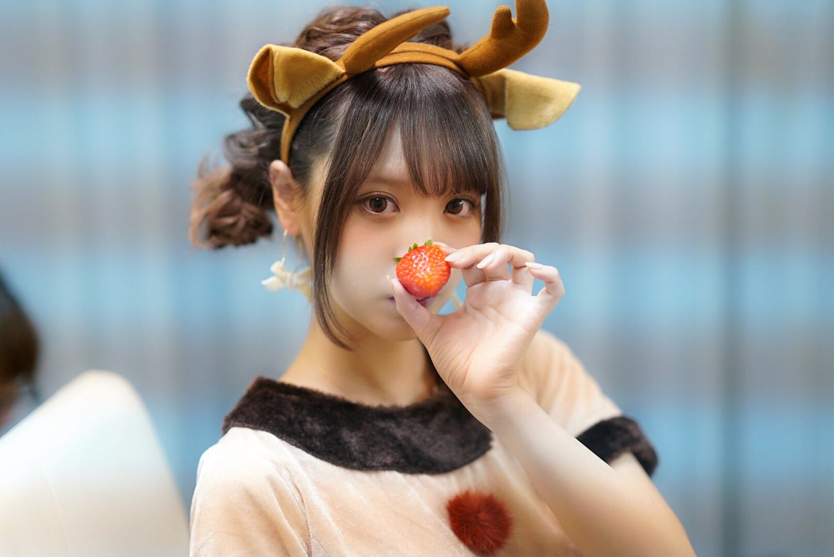 awsl桃乃木香奈萌出血