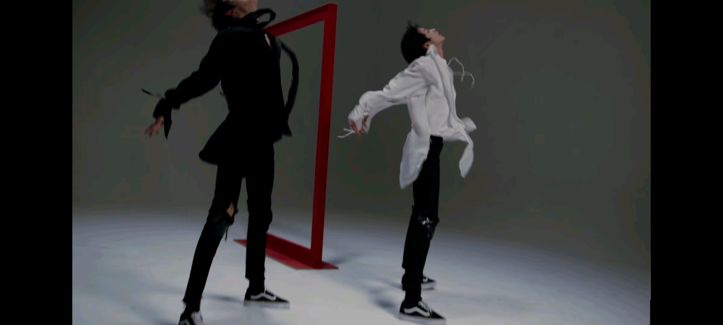 舞蹈动作抄袭?tnt舞蹈《joker》与nct舞蹈《lovely》的争议(上)