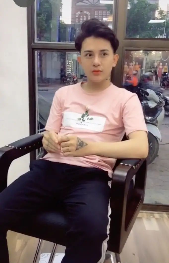 看脸的时代?越南小伙因长相丑陋找不到工作,攒钱整容9次后逆袭
