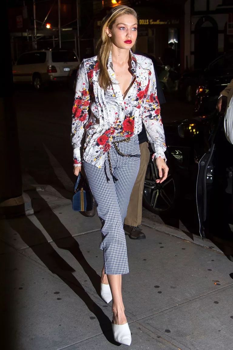 gigi hadid,从没穿错衣服的街拍教科书 活在别人