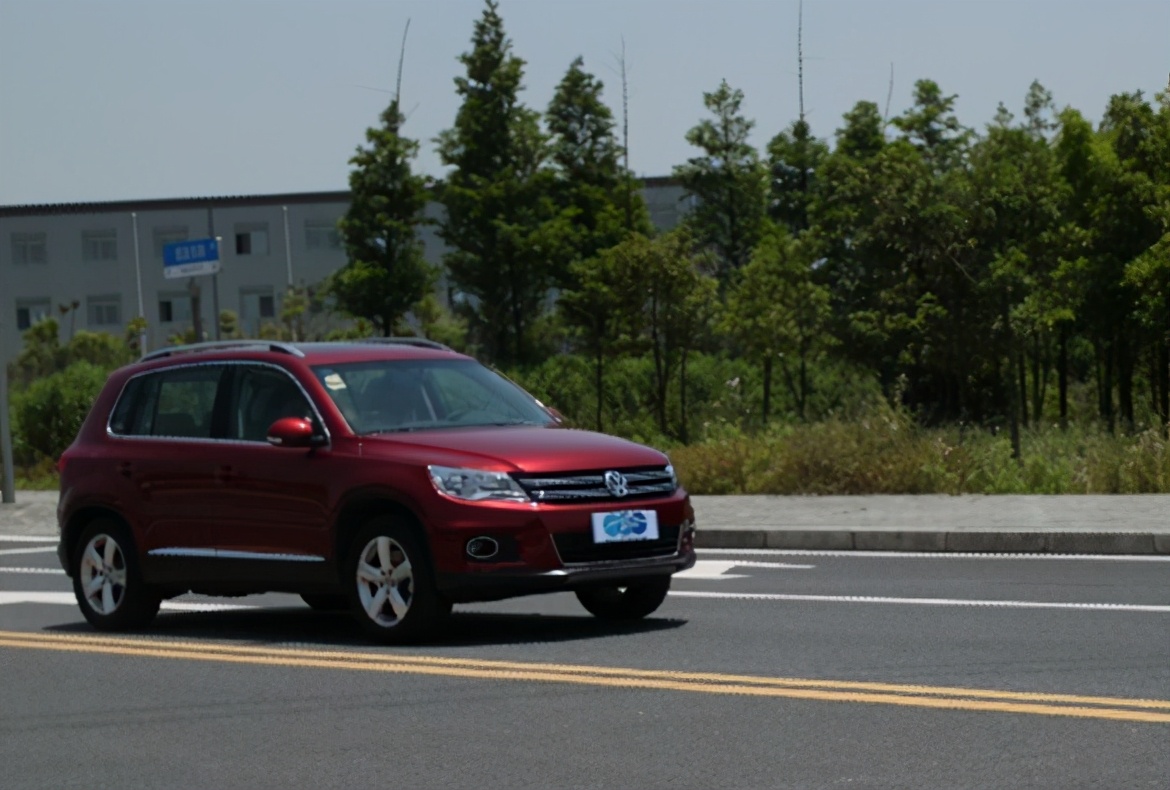 实用至上试驾上海大众老款途观20tsi