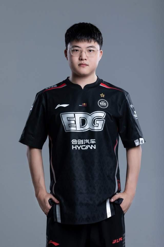 Uzi Edg Ig Tes