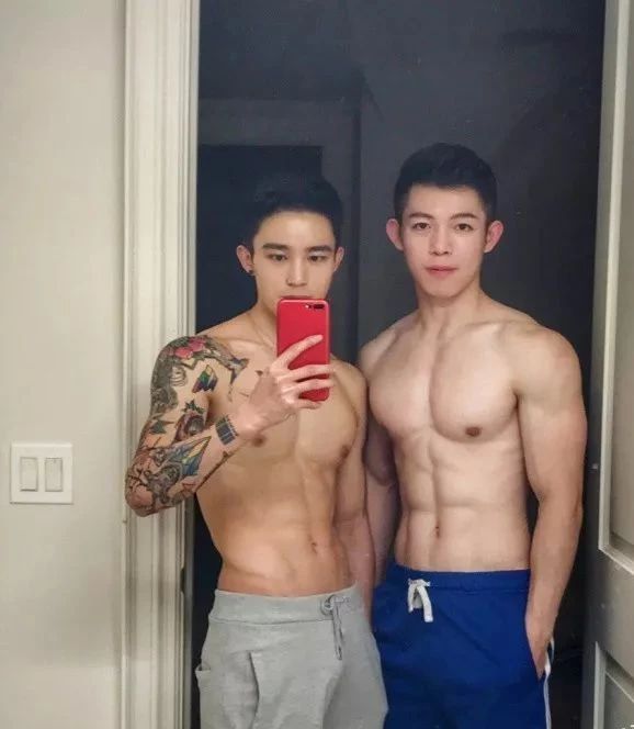 免费观看男友的纹身短剧，一段视觉与情感的双重盛宴，免费观看，男友纹身之旅的视觉与情感盛宴短剧