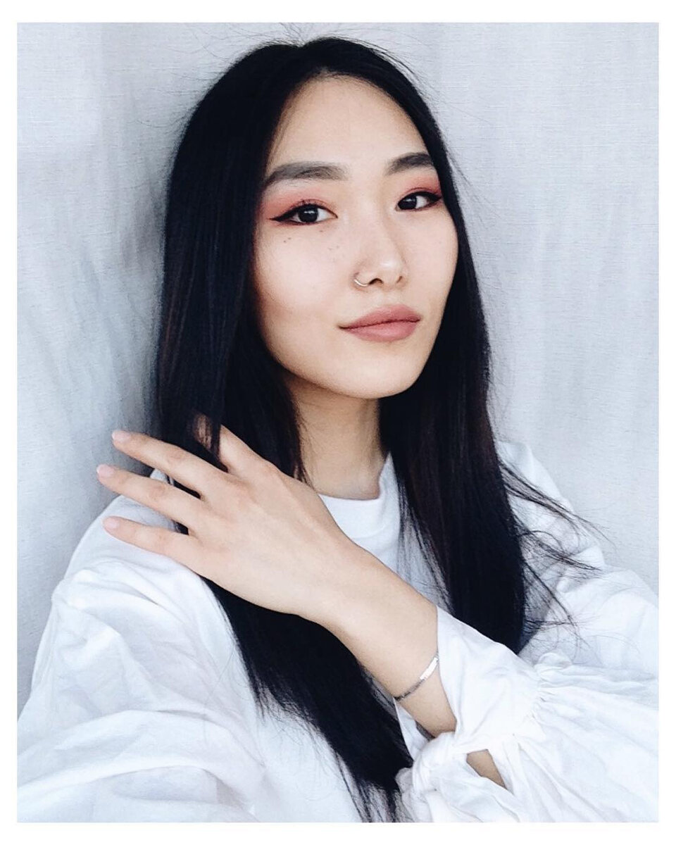 布里亚特美女东西结合的血统别样的风情与美丽