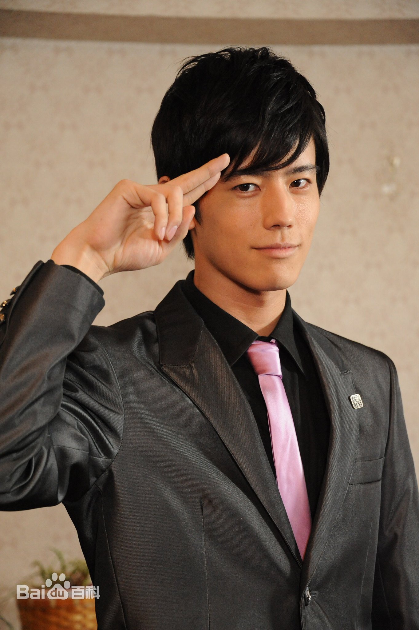 山上彻也现状照片 427d69a669ead38b1c9c60c68adeafa634e2d36d.jpg