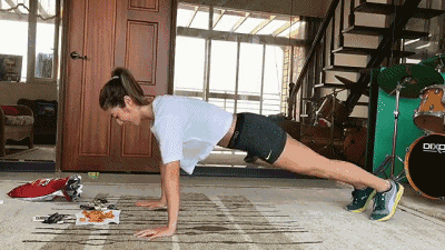 小姐姐教你如何增肌.