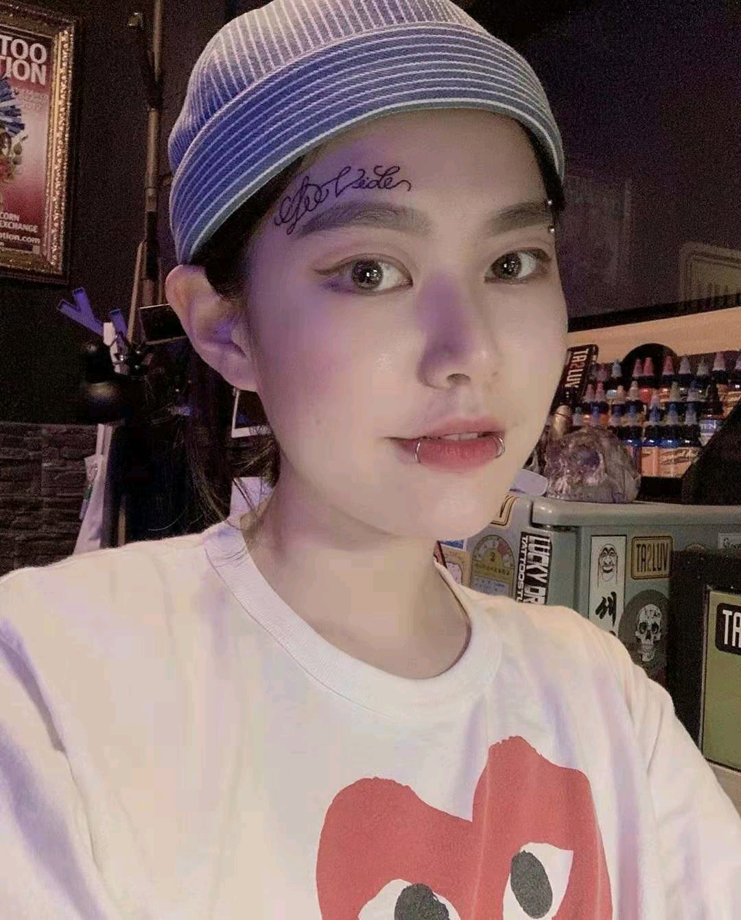田柾国与素人纹身师李美珠的爱情