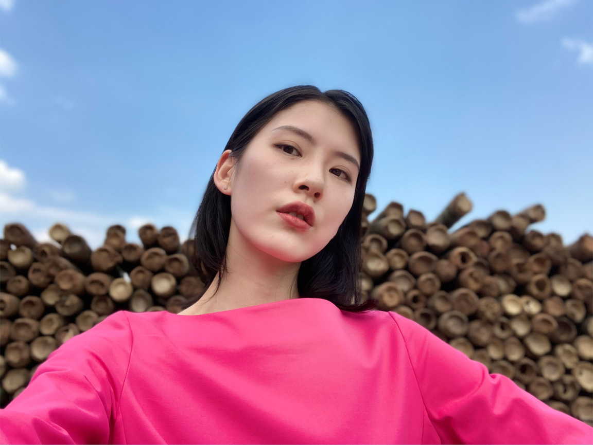 何金洁 使用 iphone se 前置摄像头的人像模式拍摄.