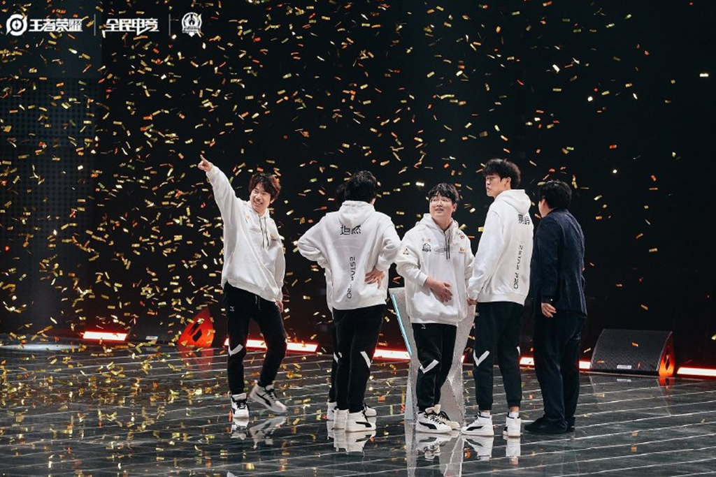 挑战者杯fmvp小胖 442dfa22671e107f064670132b284695069a217b.jpg