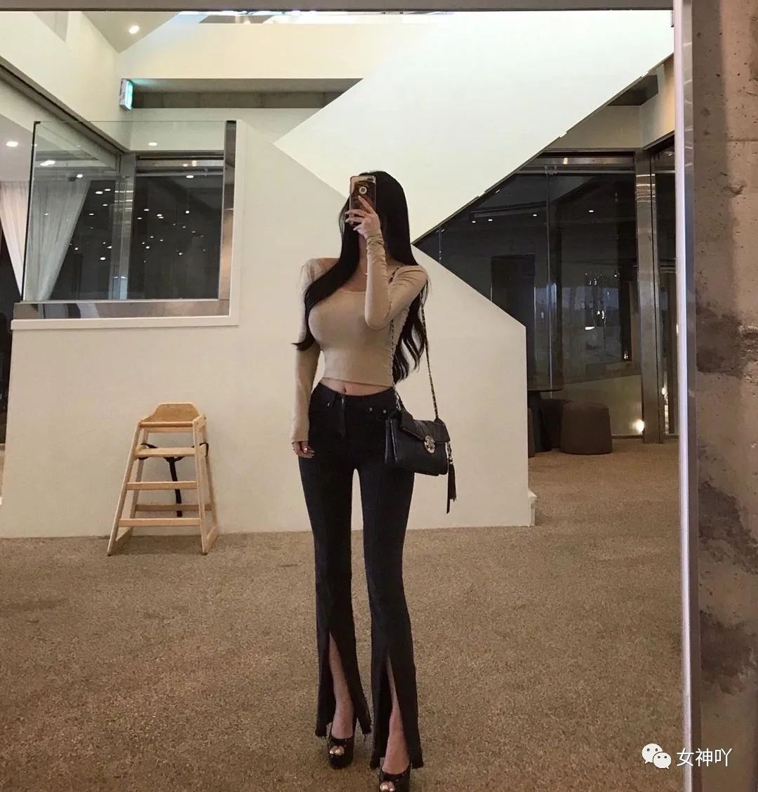 [ins美女] 丰满的身材才能驾驭各种风格