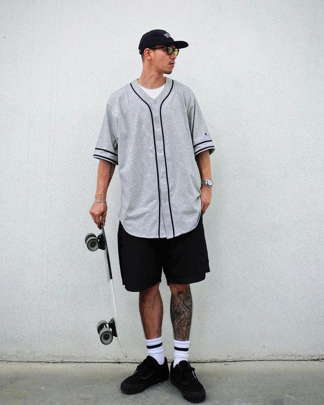 男生怎么穿搭有活力 449b329788f76870ff87f91ef5b0a3315416dde1.jpg