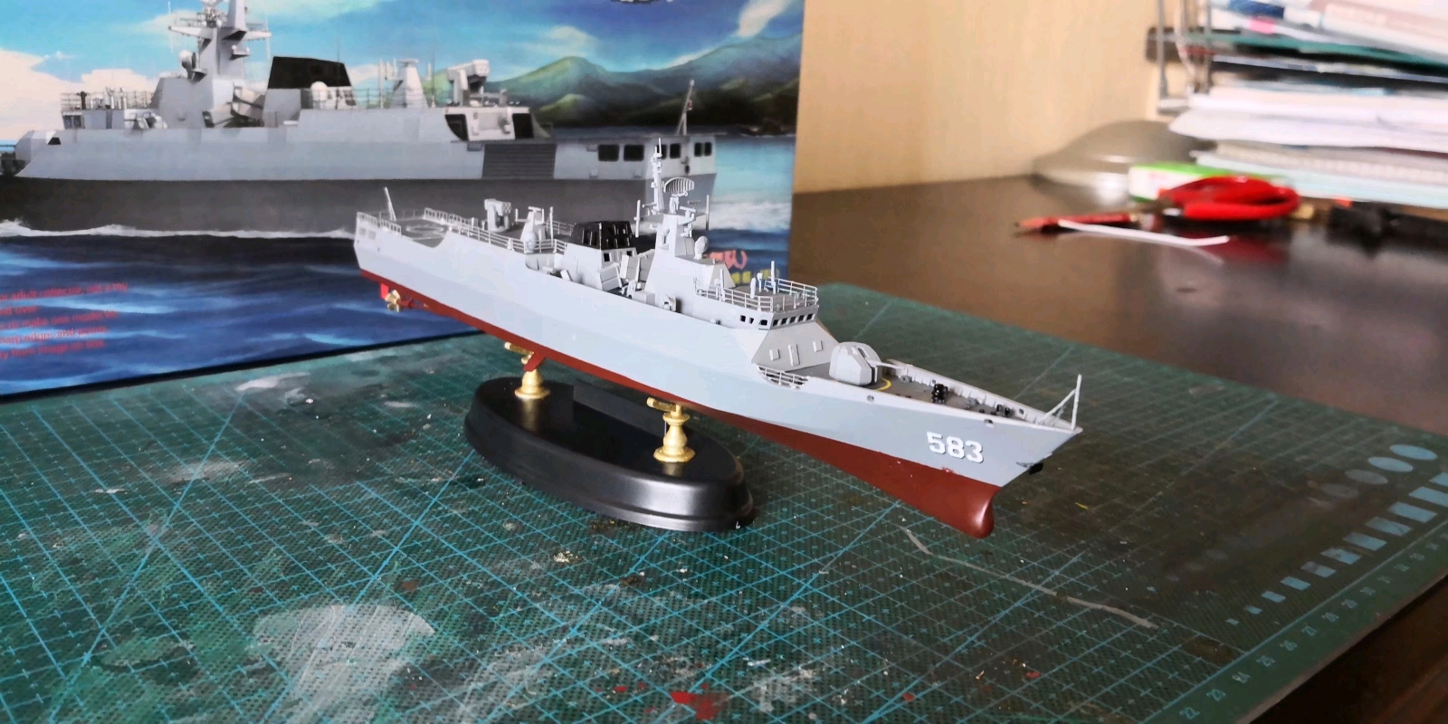 1/350威骏056a轻护卫舰模型(583上饶舰)