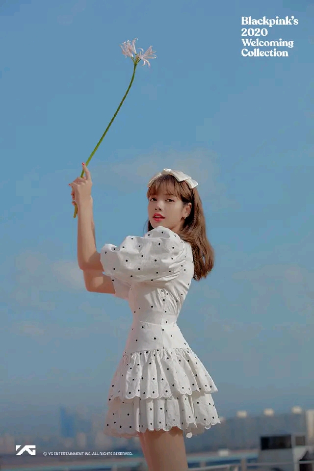 blackpink春日写真,四闺女太美了!jennie高级,lisa像小公主