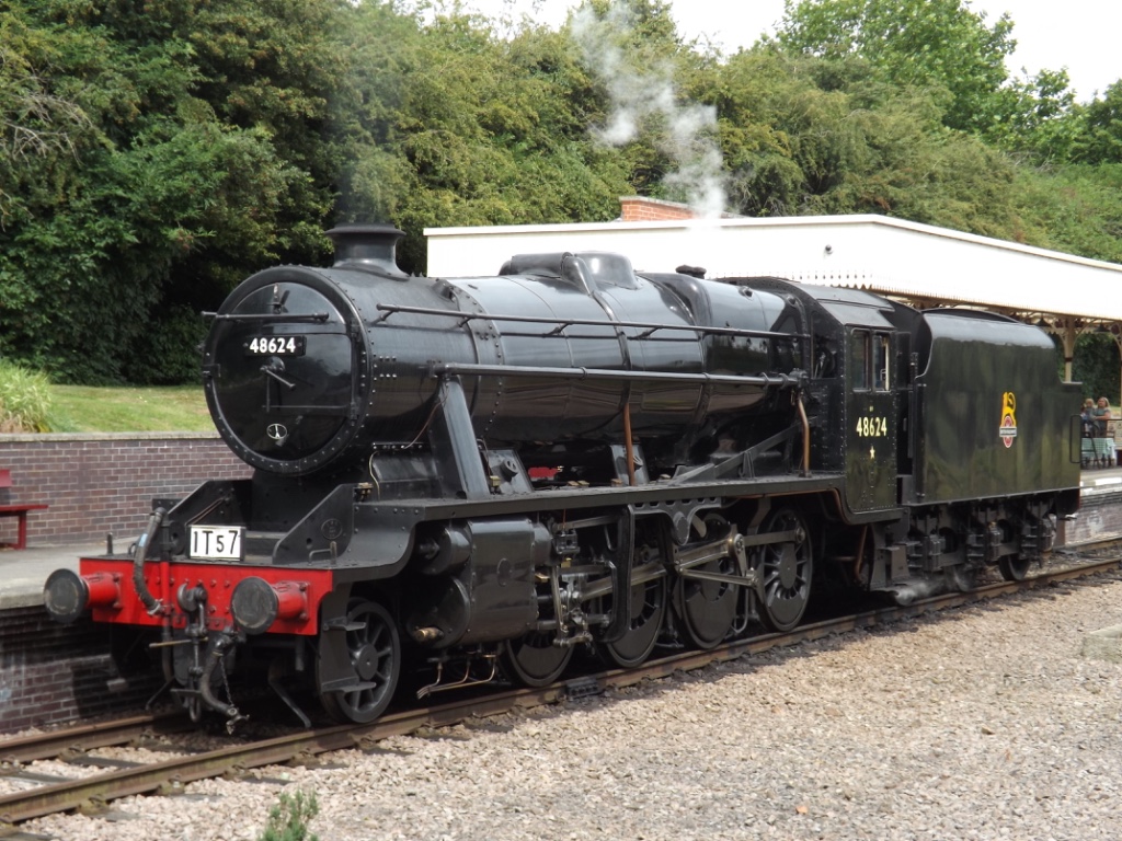 【蒸汽机车科普】随军征战四方的英国伦敦米德兰和苏格兰铁路8f型蒸汽