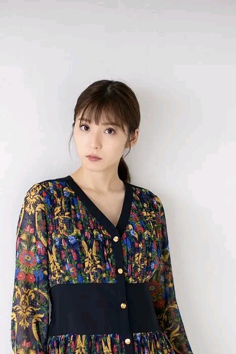 松冈茉优图集no.03 《蜜蜂与远雷》篇