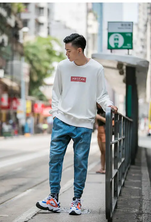 男生牛仔裤搭配卫衣 48ca0f60df8254ff407ed54689d11aa9e8c62674.png