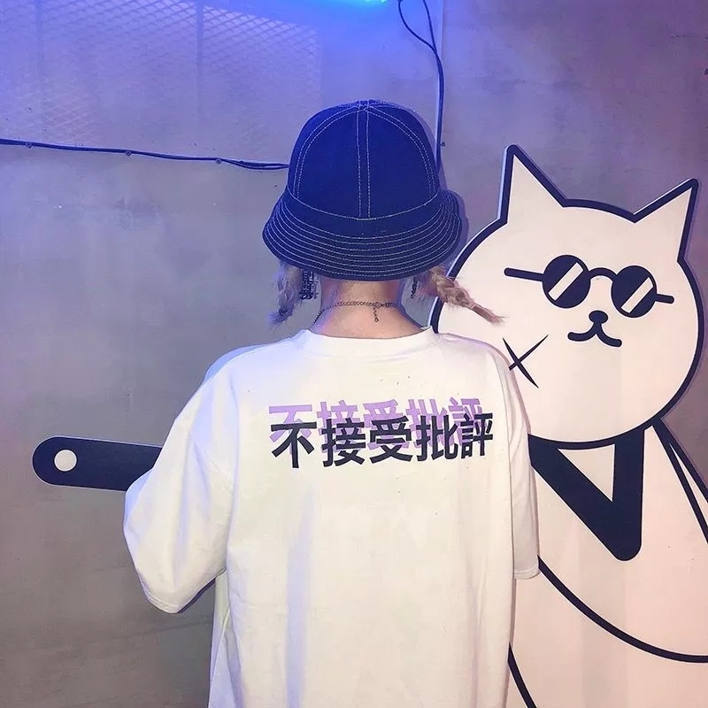 带着几分大哥的气息 语气诚恳,态度端正 恶人们浓烈的社会气息 很多人