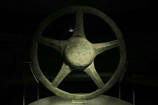 5.三星堆"方向盘"