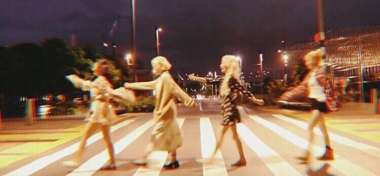 自由的她们第一集 4d2b3278269ceda9bc8311b067d25f7ad9590326.jpg