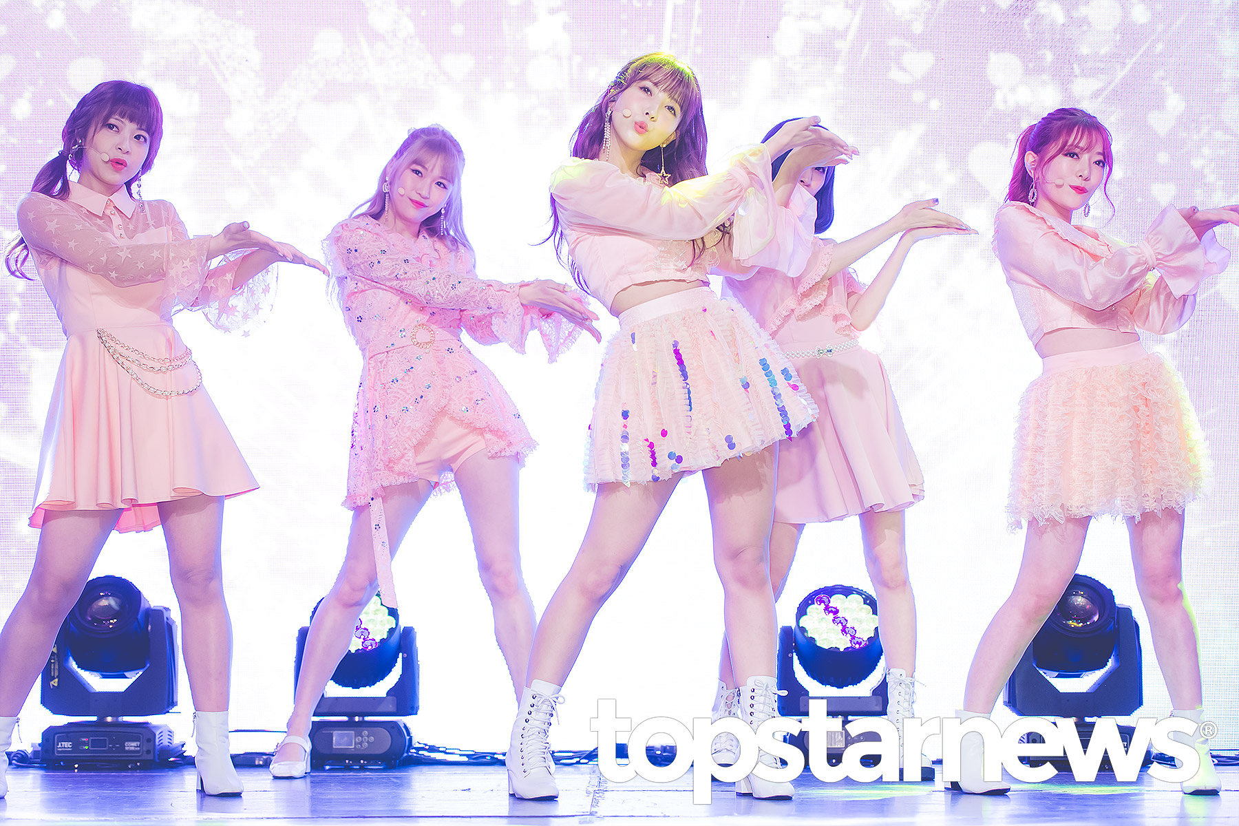 honey popcorn组合是由日本著名艾为 女演员三上悠亚,桜萌子,松田美