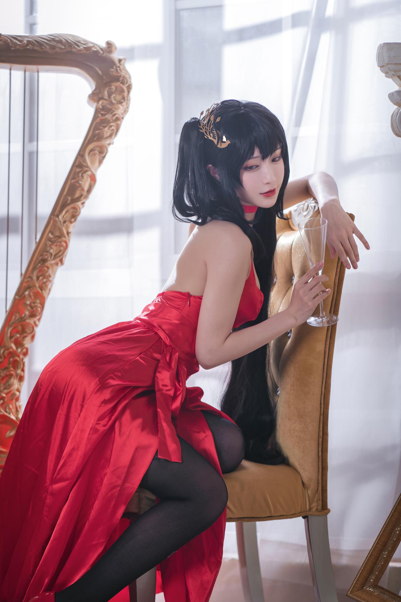 美女cosplay | 碧蓝-大凤:不好,苹果汁有毒.