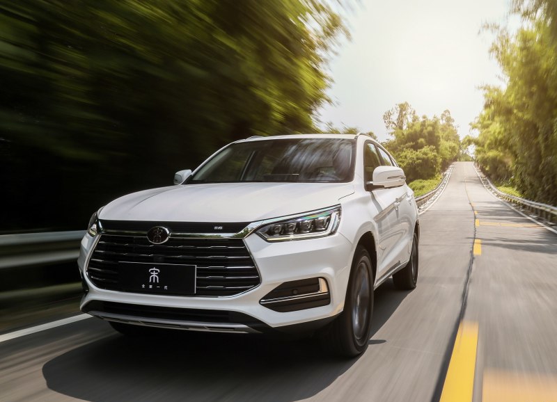 低扭差轻快感不好,cvt开出了双离合的感觉,底盘动作生硬,转向虚无缥缈