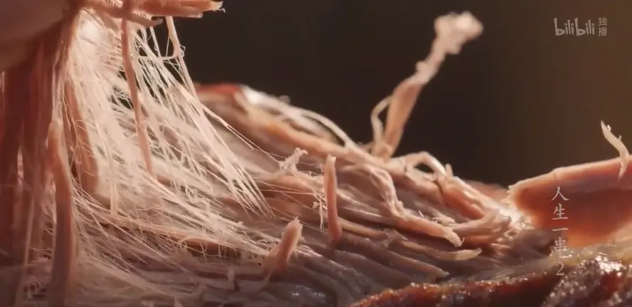 评分8.7，第一集就播放量1500万，只有中国敢拍的“肉番”