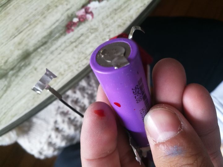 定时炸弹?罗马仕充电宝拆机图 附对比