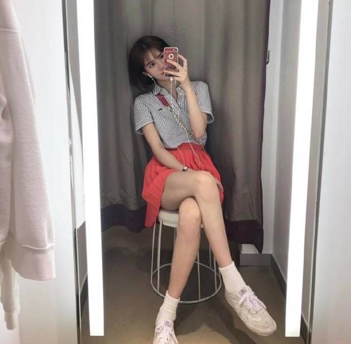 生活 日常 一双细,长,直的大白腿,这是多少女生的梦想