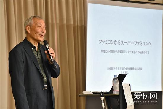 ��һ�죬�ı���Ϸ���������ү����ͷ��