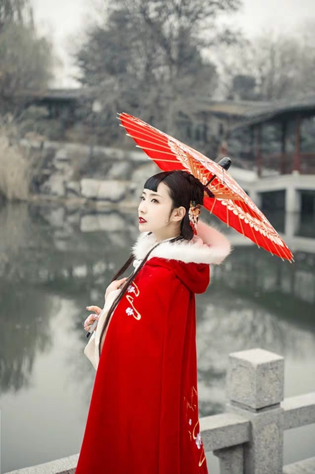冬天汉服斗篷穿搭女生,冬天汉服斗篷穿搭女生图片
