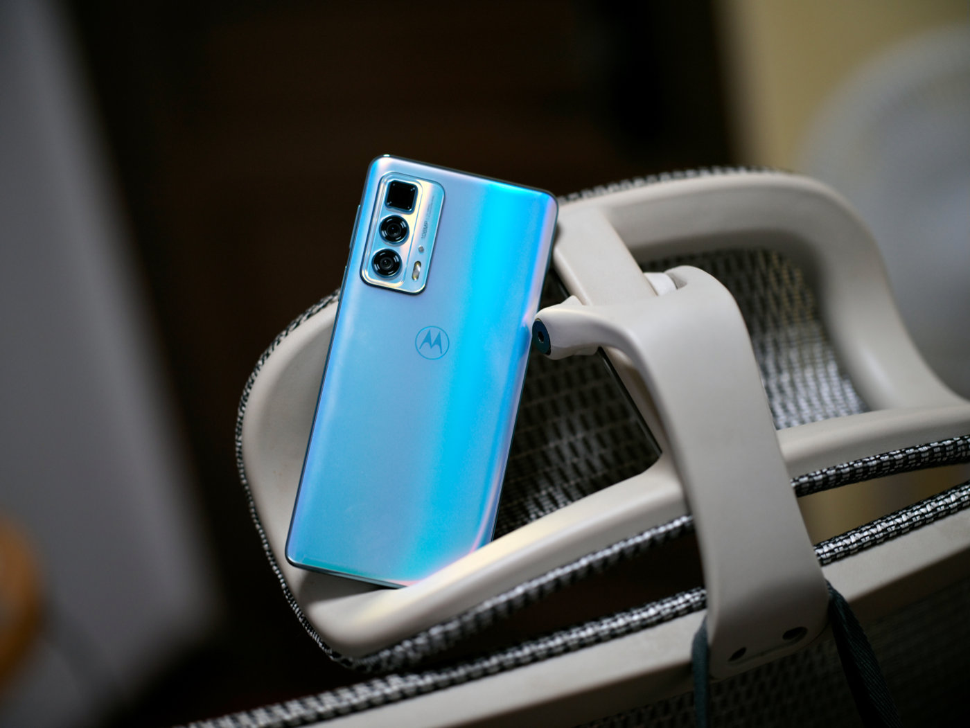 5x潜望加持的骁龙870新机motorolaedgespro上手看