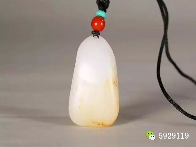 和田籽料皮色里的贵族——洒金皮!