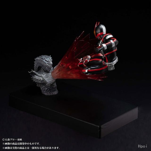 假面骑士:glow in the dark系列的555基础形态深红电钻