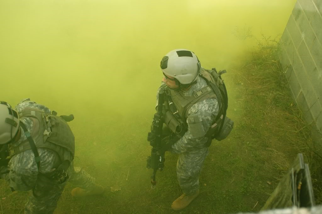 玩家投稿0910时期游骑兵造型以及训练造型混搭实弹训练