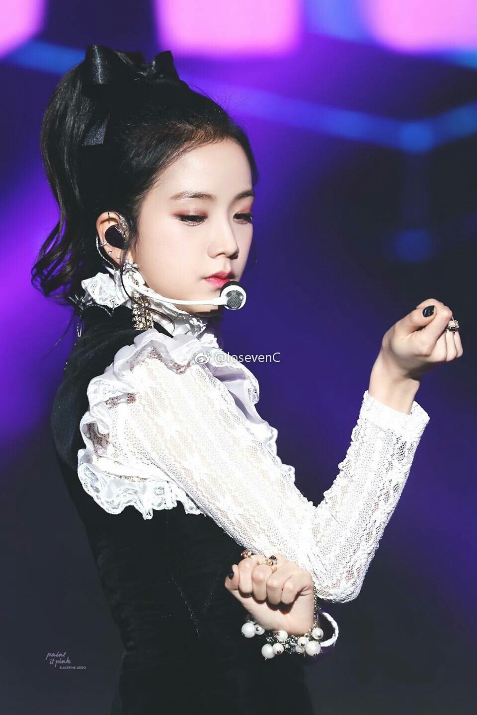blackpink公主图,blackpink四人皇冠图 生活 时尚 blackpink 始于颜值,终于实力 清冷音控小