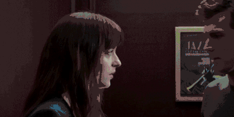 两个人就能演完的小电影却卖了13个亿