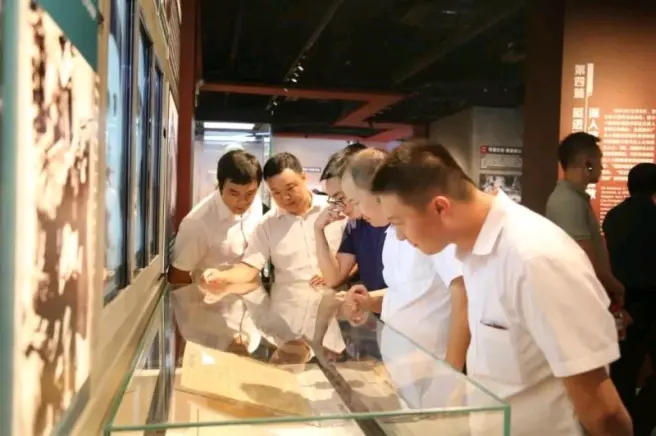 图片关键词 图片关键词