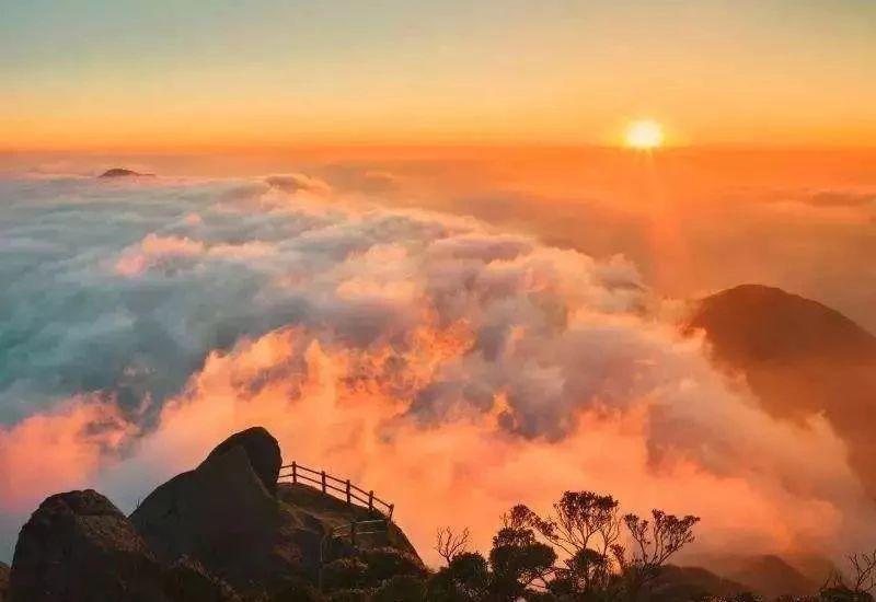 旅行真的能"开阔眼界","洗涤心灵"吗?我看不然
