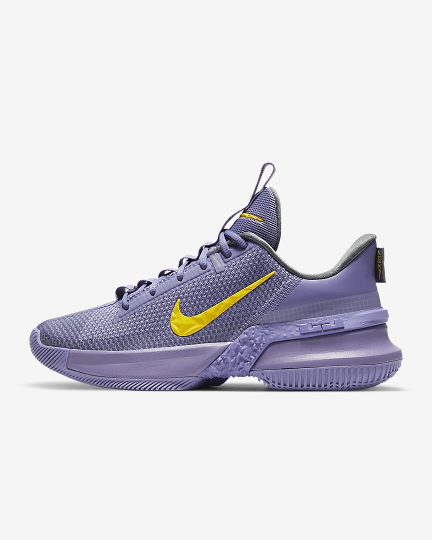 詹姆斯支线球鞋nikeambassador13灭霸紫配色发售颜值相当出众