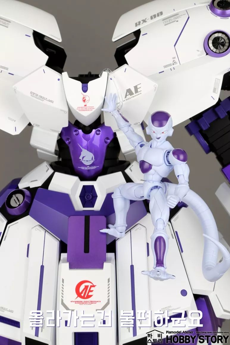 新吉翁号 弗利萨样式-高达模型欣赏