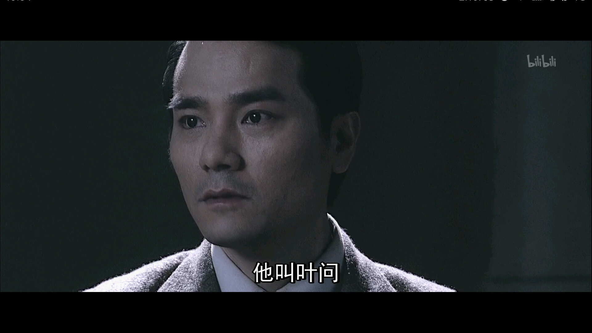 李钊就做得不错,很会读空气,看氛围,不仅给台阶下,还给叶问圆了回来