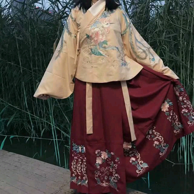 汉服财神穿搭,汉服财神穿搭图片