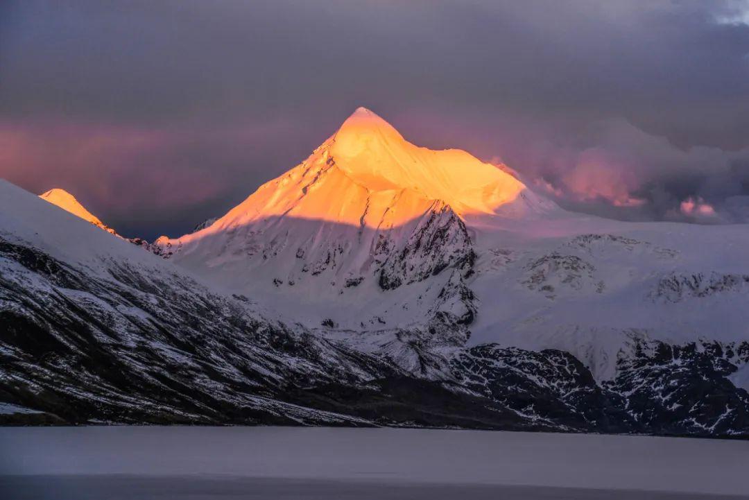 雪山 极光 图集