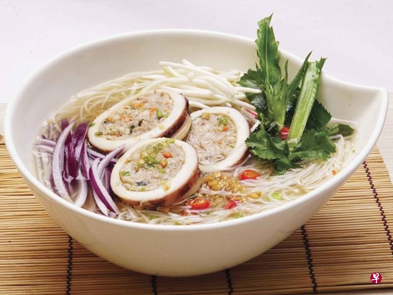 越南妹子煮面