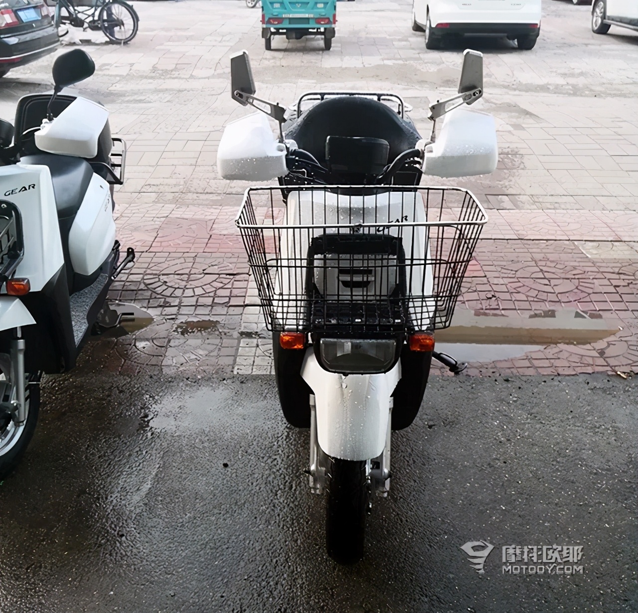 为老爸选一台陪他到老的摩托车,50cc排量还有什么可以选?