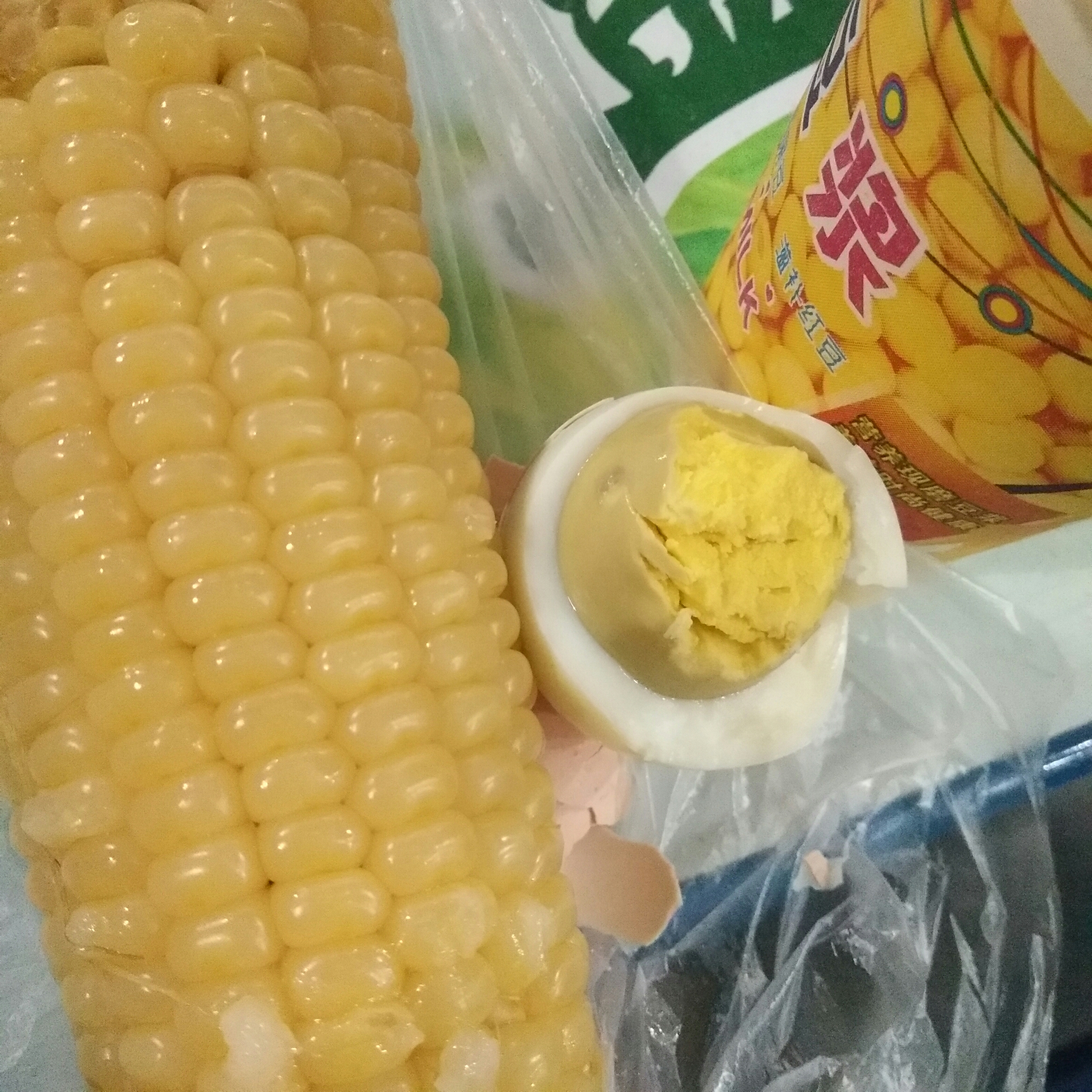 玉米 鸡蛋 豆浆