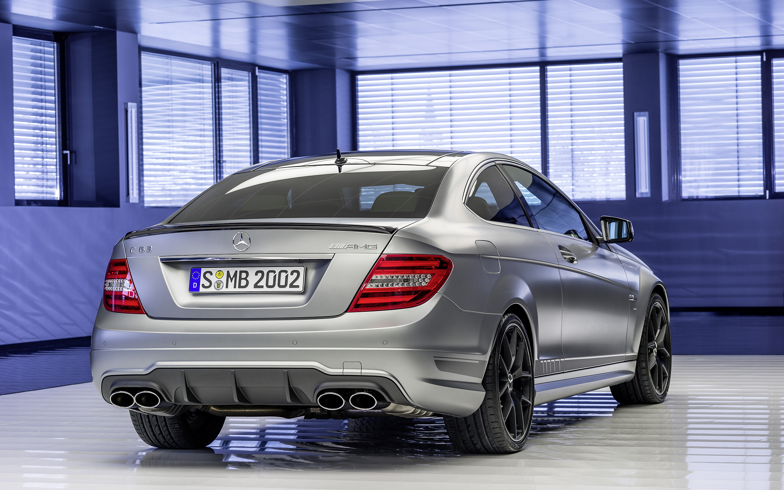 2014 mercedes-benz c63 amg edition 507 2k壁纸(请用手机端保存)